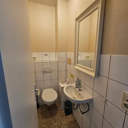 Hostel Max