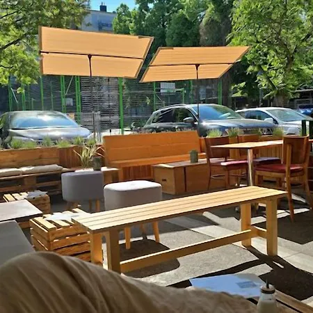 Hostel Max Bonn