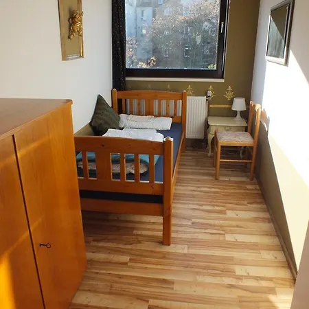 Hostel Max *