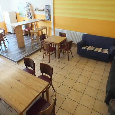 Hostel Max